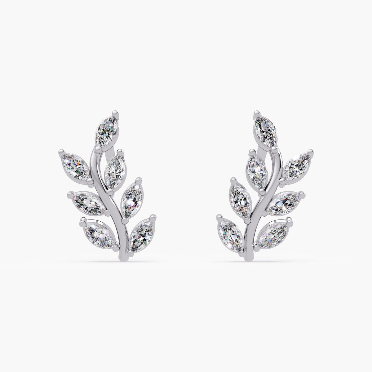 Diamond Leaf Earrings / Gold Leaf Stud Earrings / Stud Earrings Women / 14K Floral Earring / Little Fern Leaf Earrings / Pushback / Stud Earrings in Gold and Sterling Silver / Nature-Inspired Plant Earrings