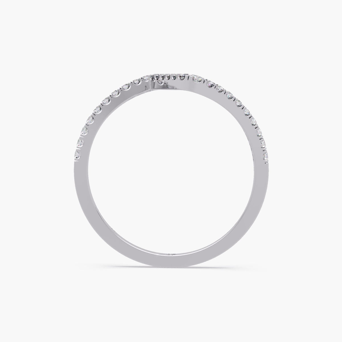 A modern zigzag diamond ring in solid 14K gold, designed for everyday wear or special occasions.