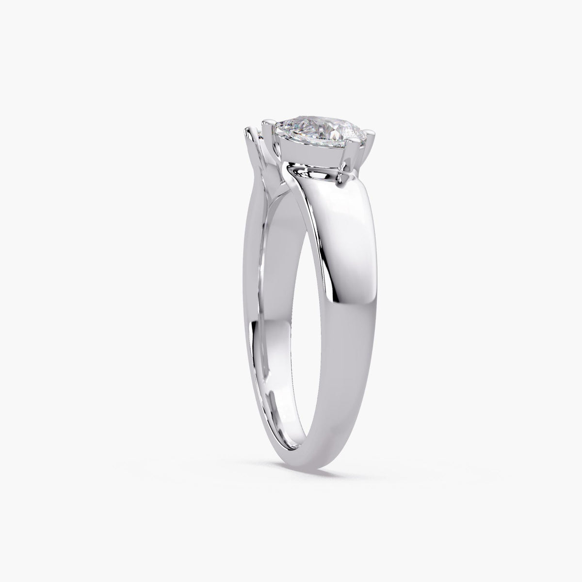 Multi shape lab grown diamond open ring in solid 14K gold featuring pear, round, and marquise stones in a sculptural wrap design.
Designed as a statement cigar band ring with a modern toi et moi feel, ideal for everyday styling or bold stacking.
A refined diamond ring for gifting, occasions, or a standout everyday piece.
